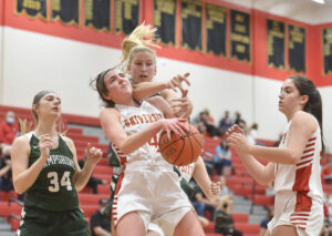 Lauren Dean scores 24 to lead University girls' hoops past Hampshire